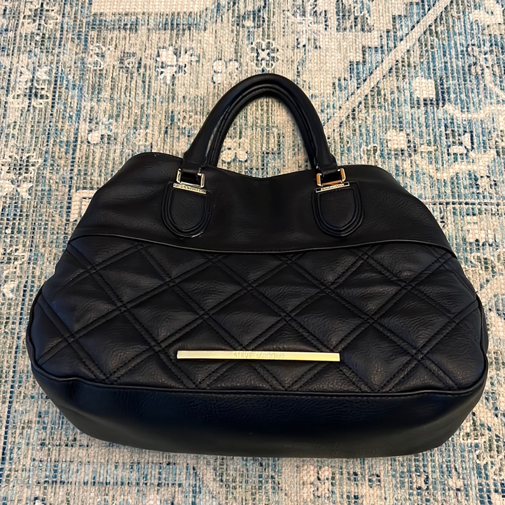 Steve Madden black leather quilt pattern purse